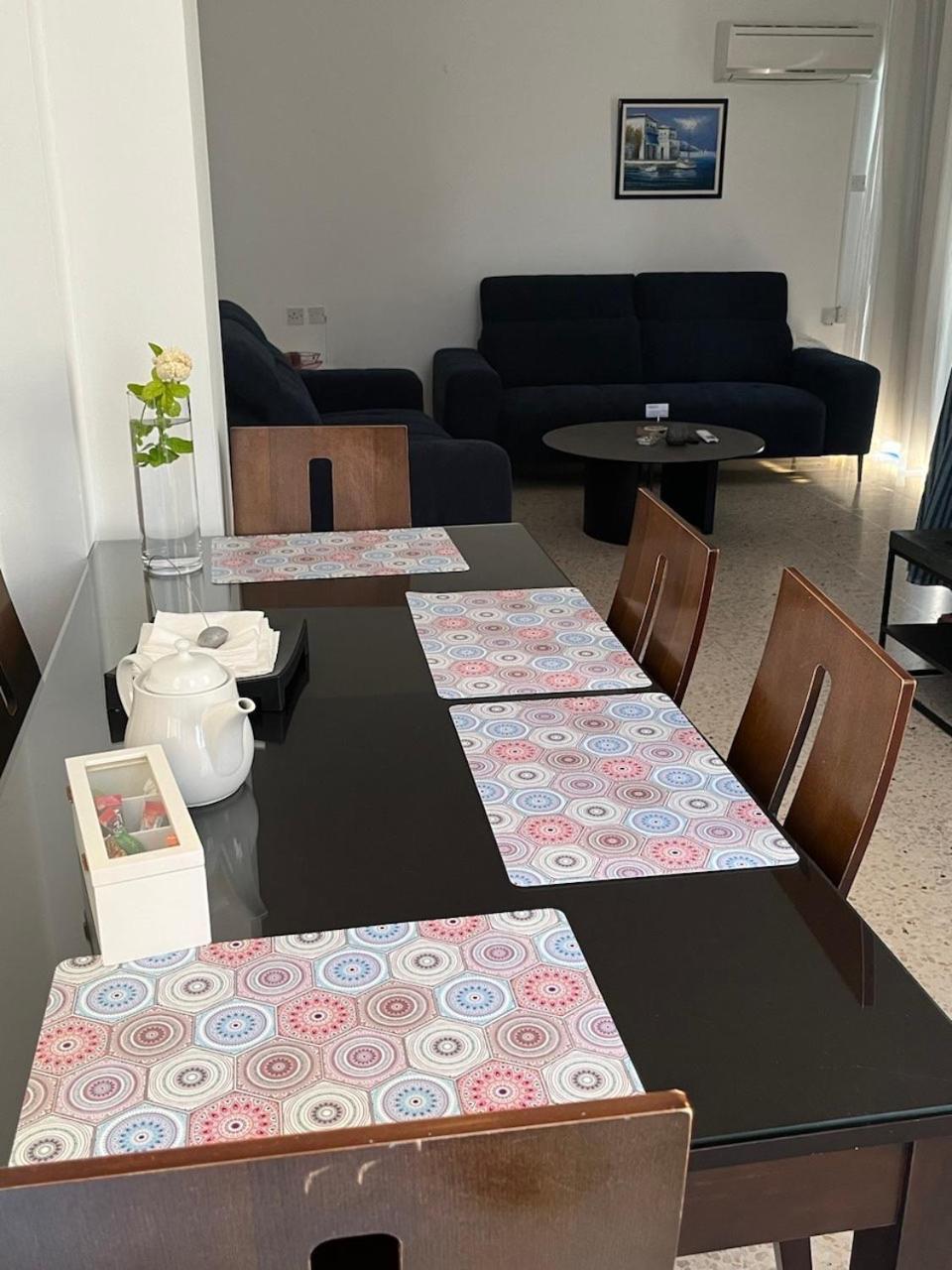 Mourayio Apartments Помос Экстерьер фото